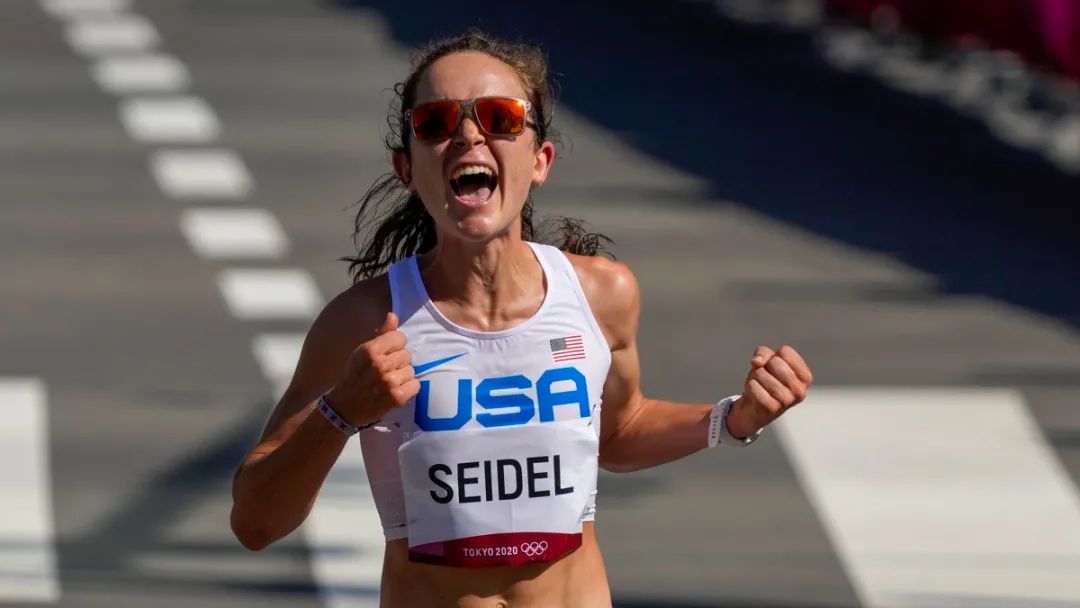 人物｜Molly Seidel ，第三场马拉松，收获奥运铜牌