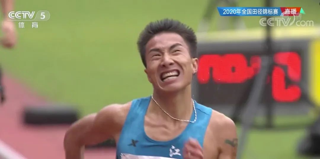 跑圈年度最强表情包诞生 全锦赛5000米彭建华14分13夺冠