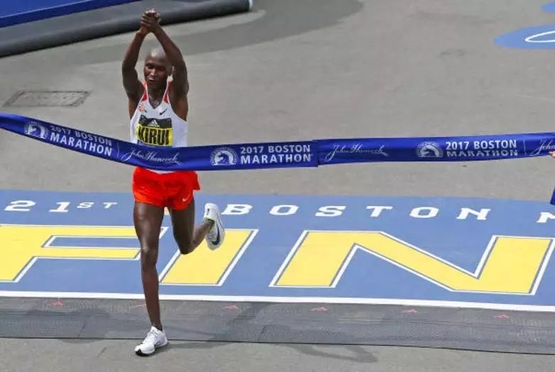 2017 波士顿马拉松 肯尼亚选手获得男女冠军 ！
