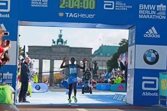 马拉松世界三大顶尖高手齐到场，2017柏林马能否再破世界纪录？