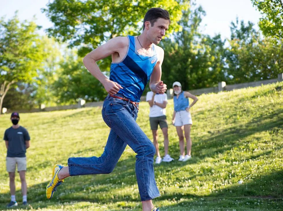 你穿牛仔裤跑步是什么配速？