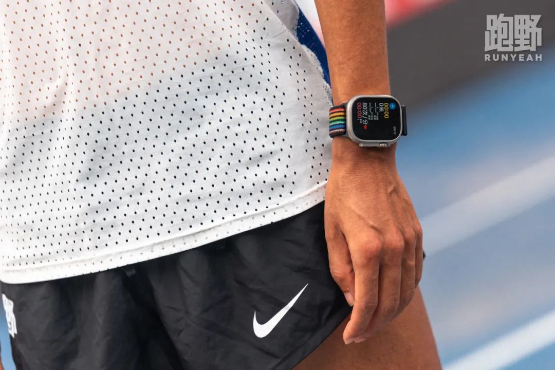 装备｜最懂苹果的跑者是如何评价新一代的 Apple Watch Ultra ？