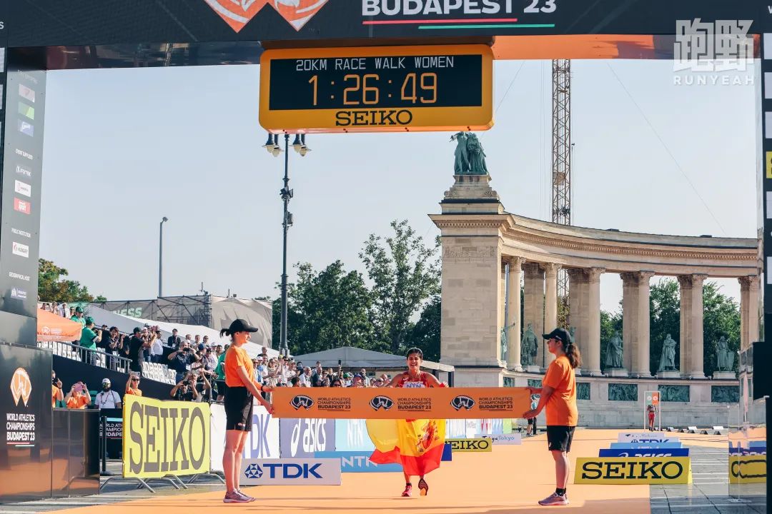 布达佩斯世锦赛｜前两日比赛综述：切普特盖万米三连冠，百米大战莱尔斯逆转夺冠